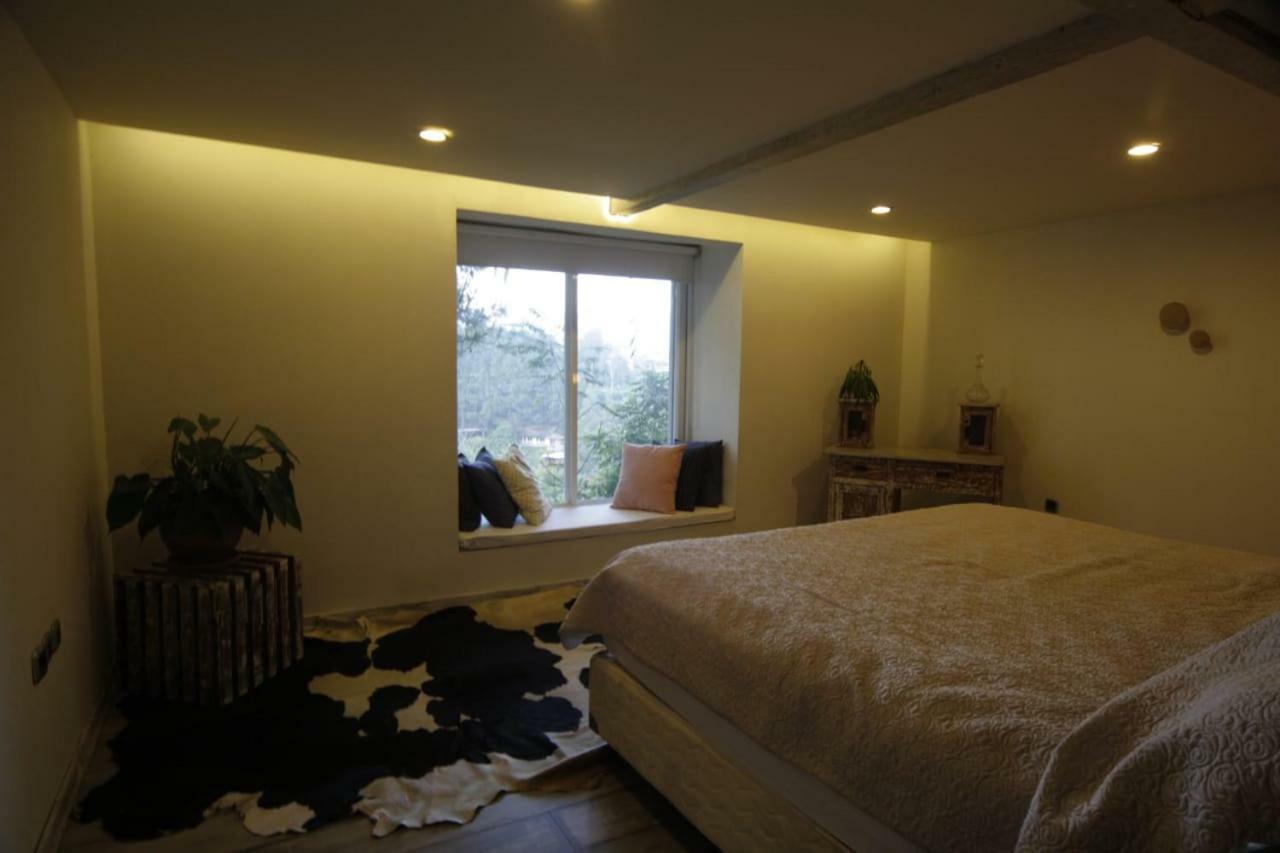 Ruth'S Bed & Breakfast Lembang Exterior foto